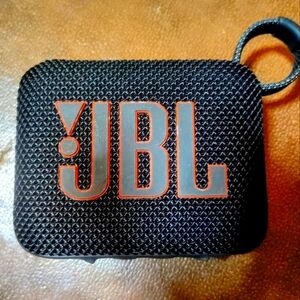 JBL GO 4